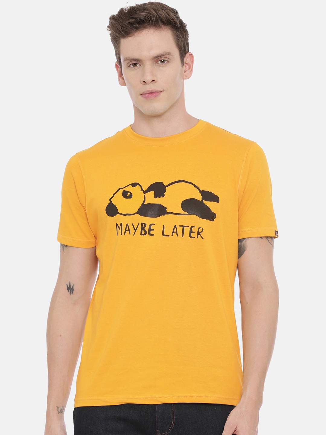 

Bushirt Men Mustard Printed Round Neck T-shirt