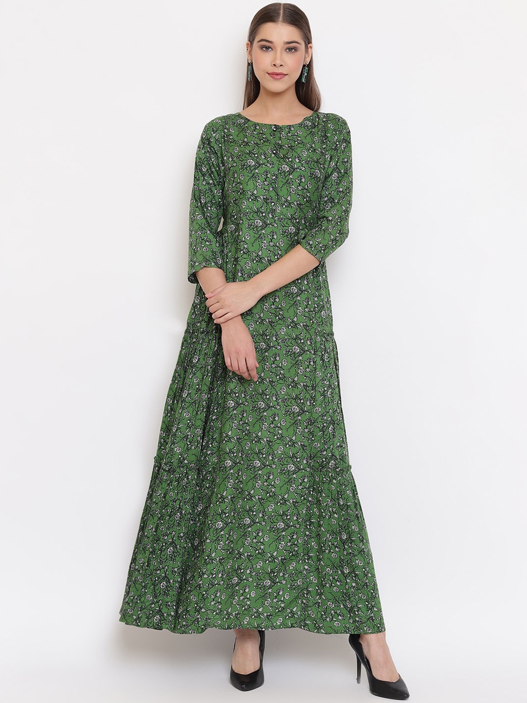 

Janasya Women Green Floral Printed Maxi Dress