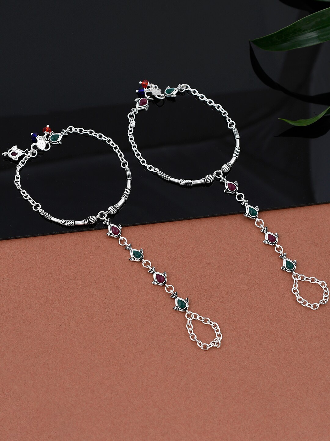 

Stylish & Trendy Silver Plated Green & Pink Stone Studded Anklet For Women