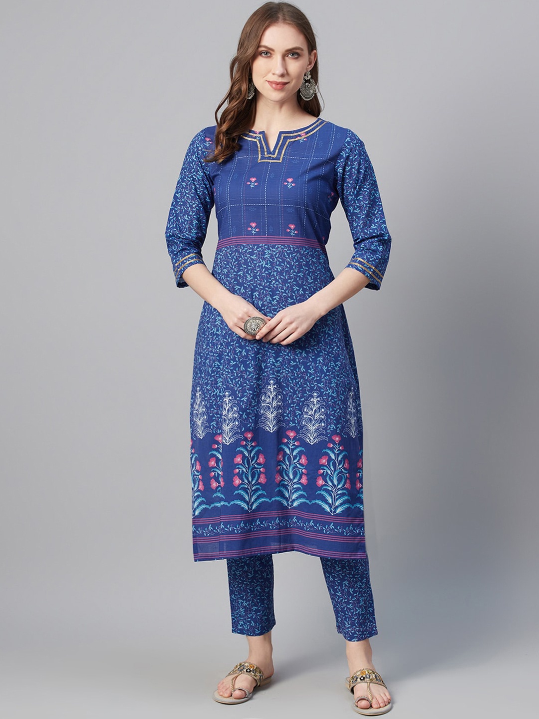 

ZIYAA Women Navy Blue Printed Straight Kurta