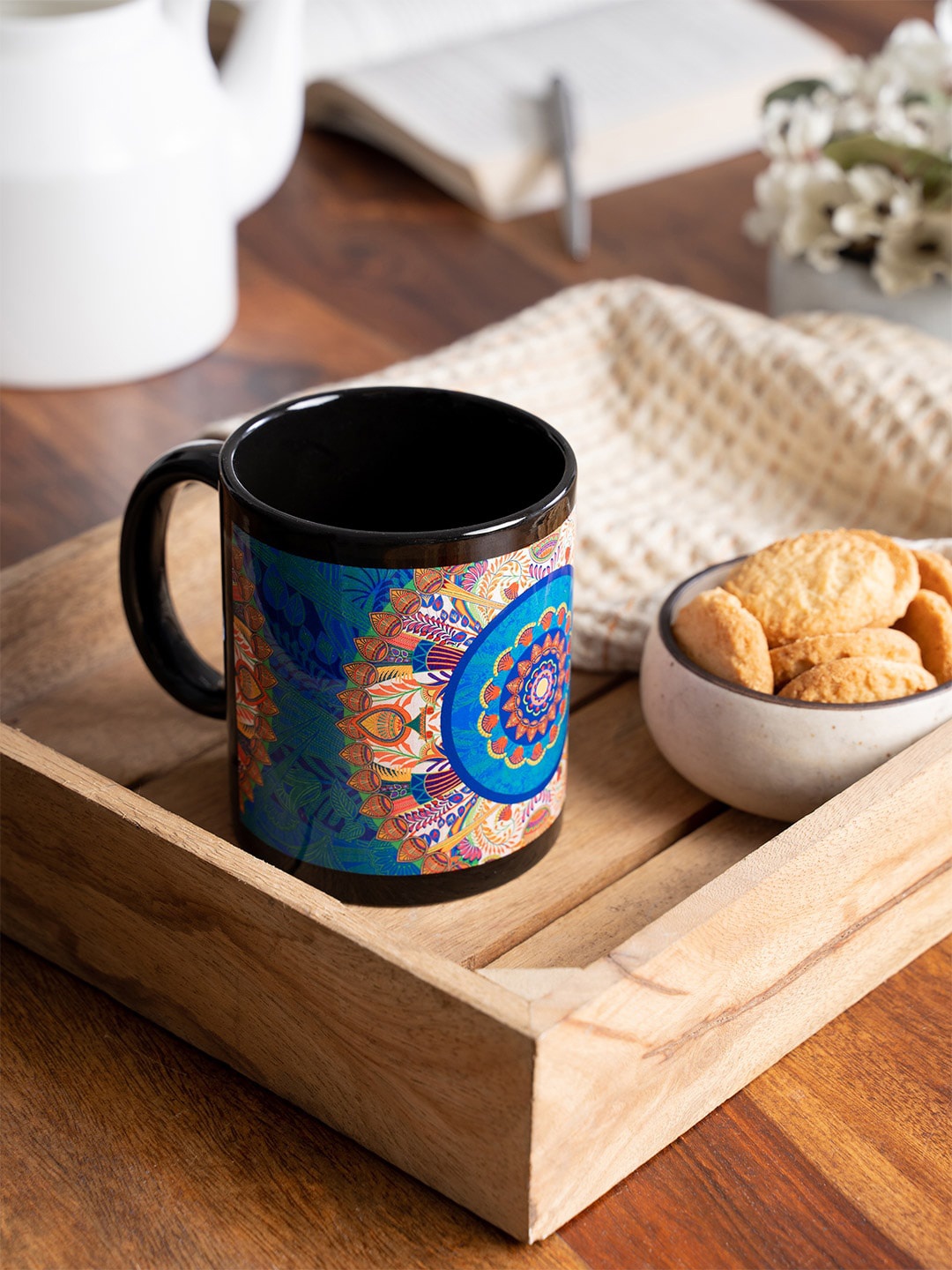 

KOLOROBIA Black & Blue Egyptian Tranquility Printed Mug