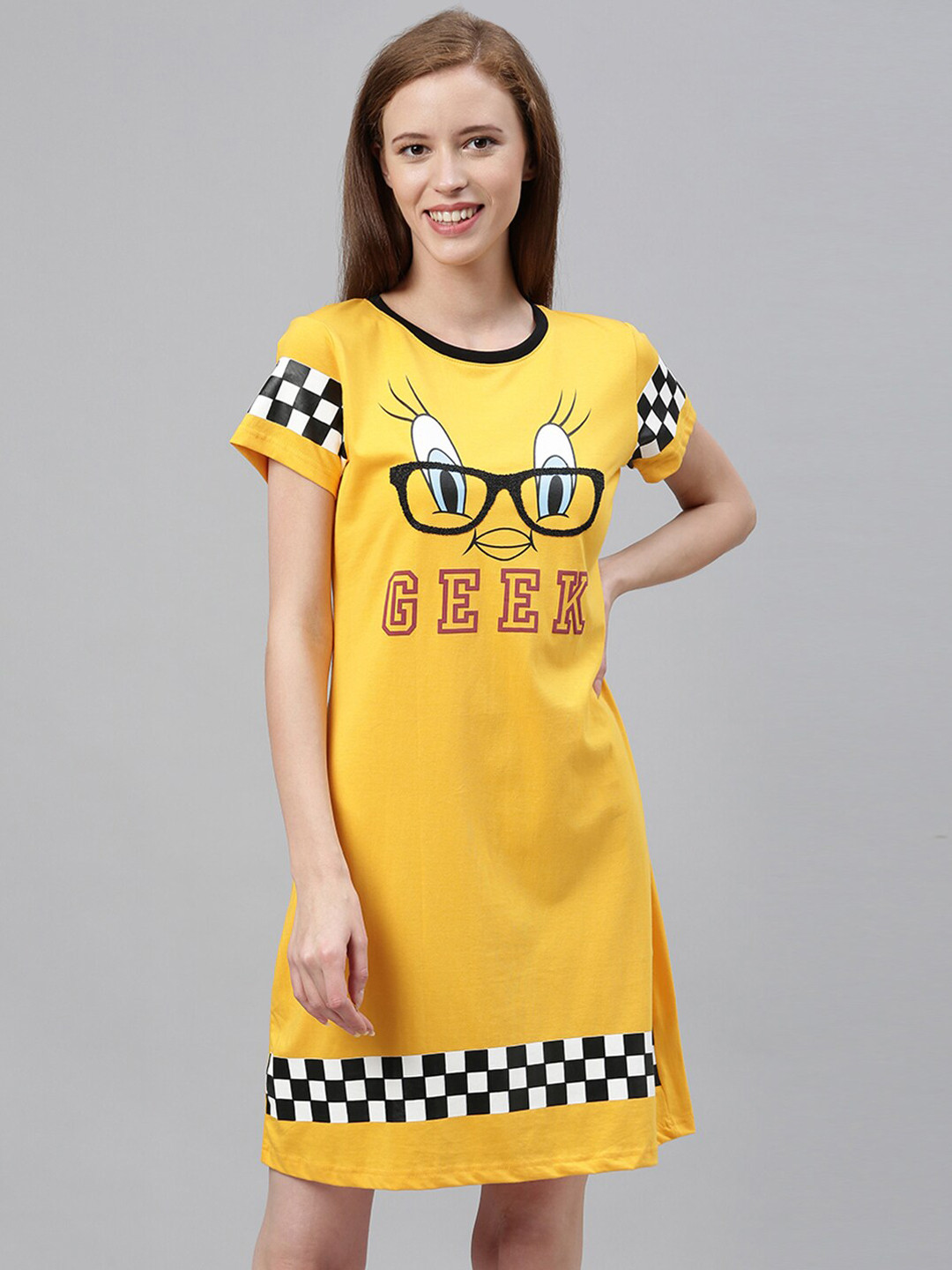 

Snarky Gal Yellow & White Tweety Printed Cotton Nightdress