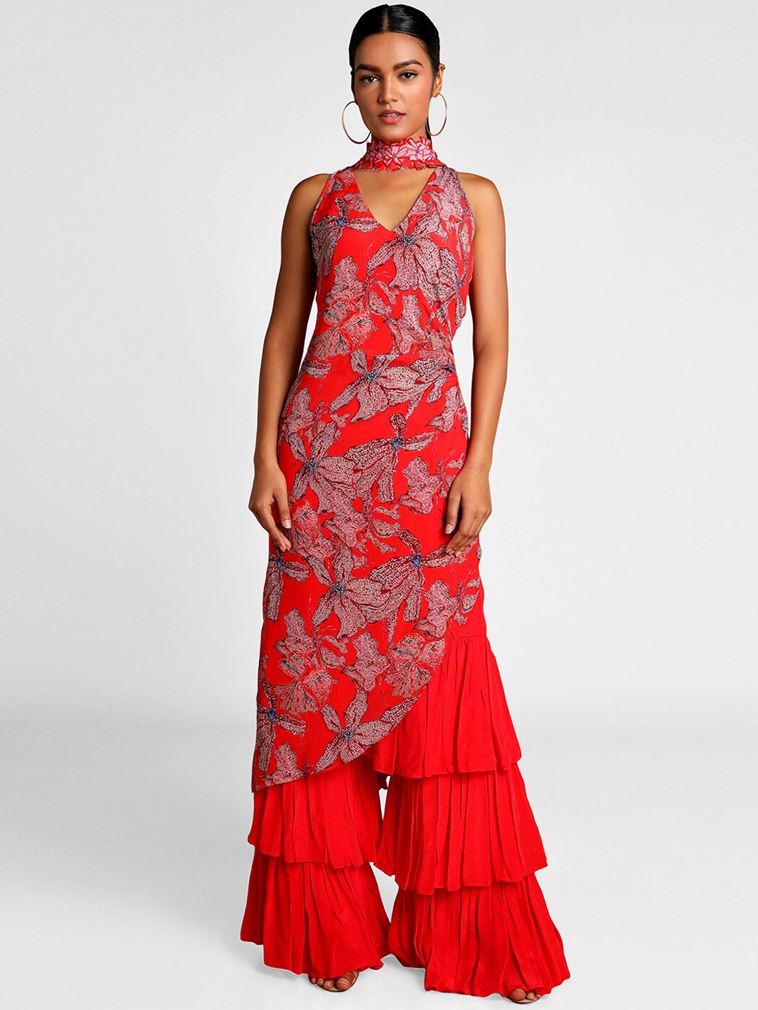 

Masaba Women Red & Maroon Printed Tunic & Sharara With Stole