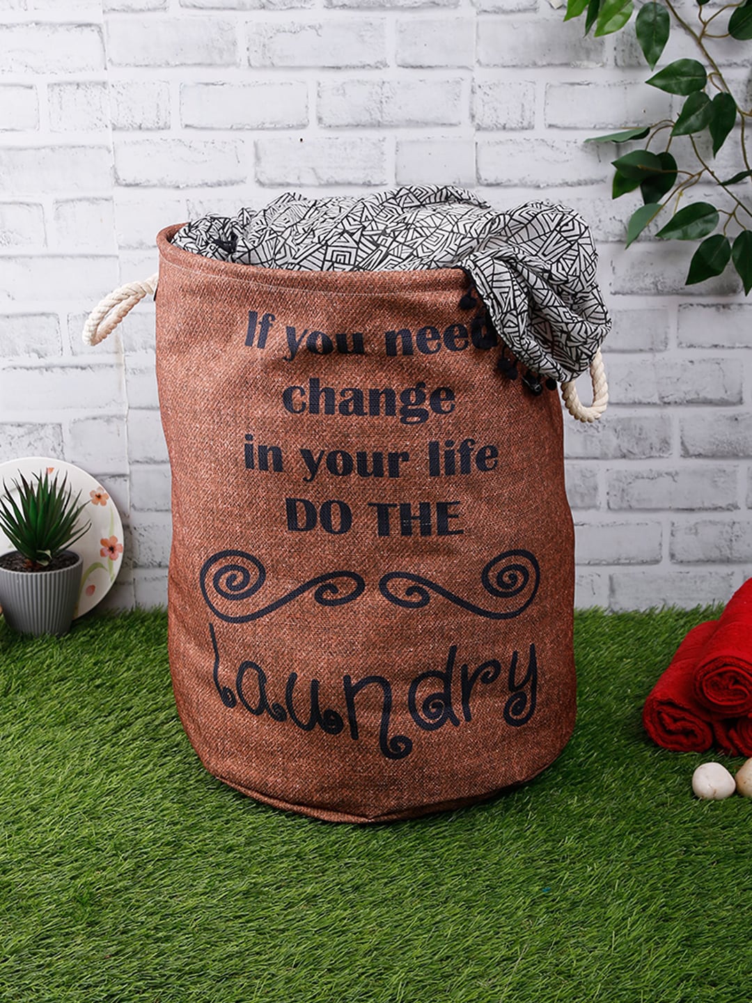 

ROMEE Brown & Blue Printed Foldable Waterproof Laundry Bag with Carrying Handles