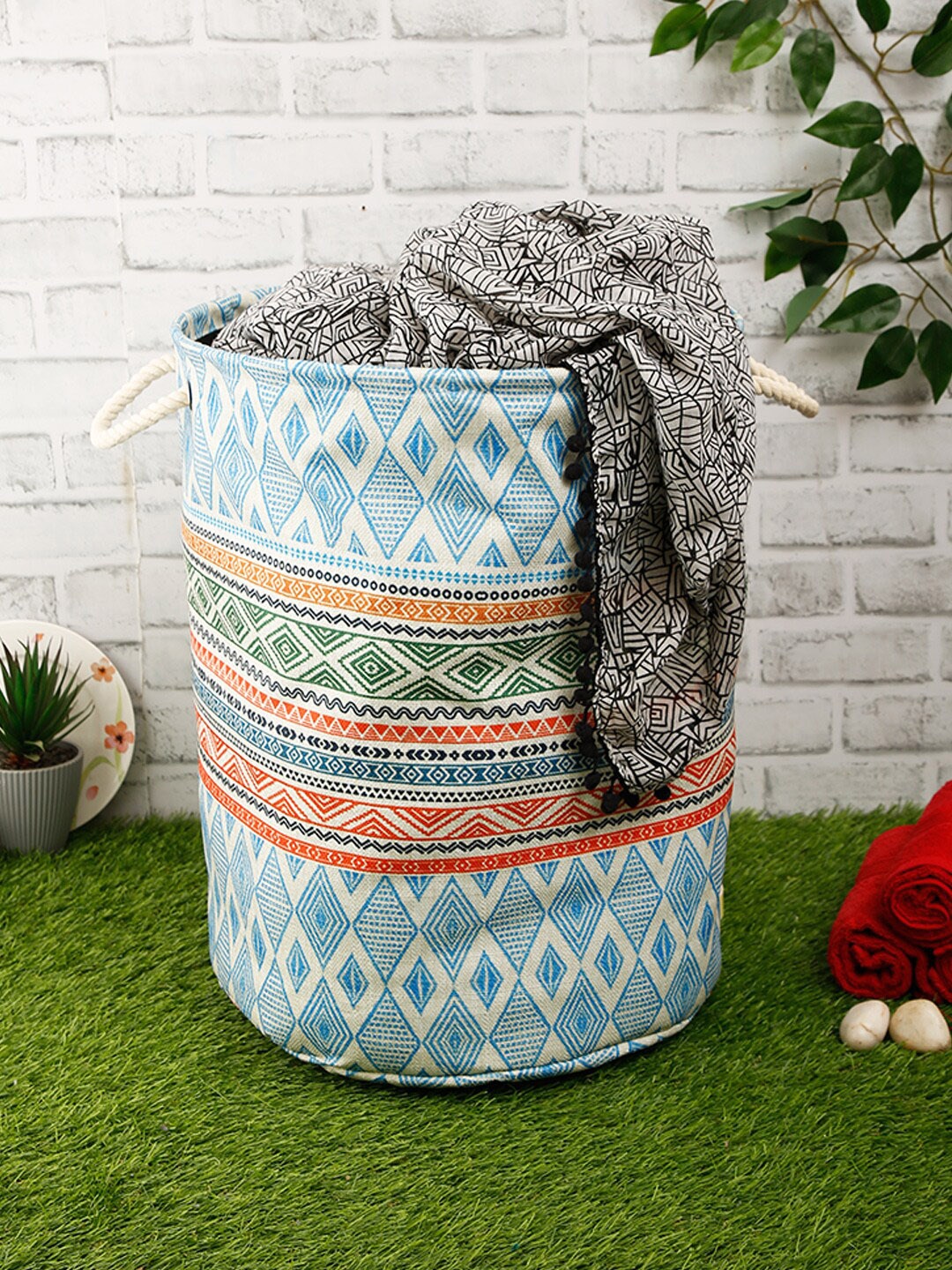 

ROMEE Polyester Slub Ethnic Motifs Design Laundry Bag - Blue & White, 48 cm x 37 cm