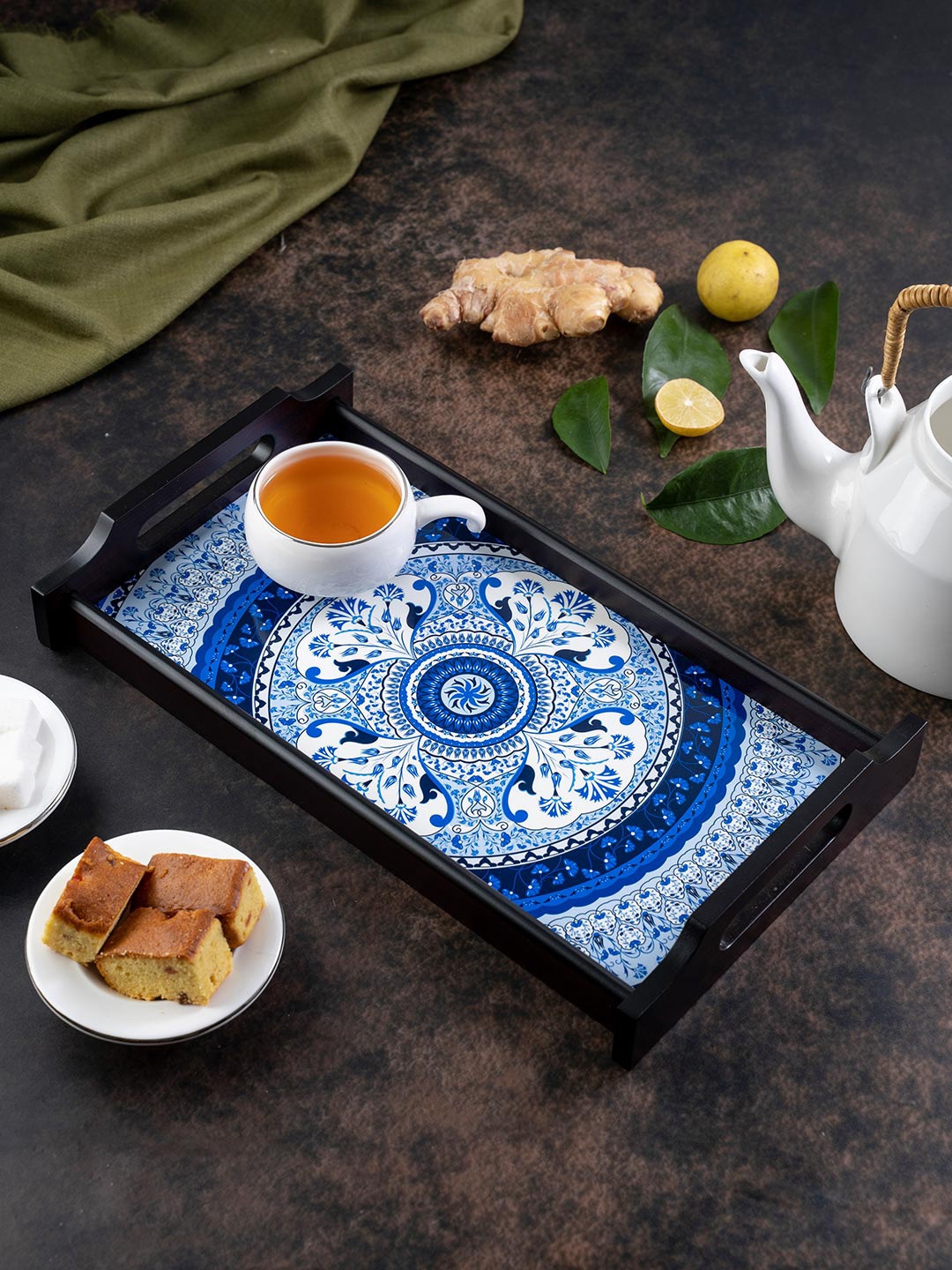 

KOLOROBIA Blue & White Pristine Turkish Print Medium Wooden Tray