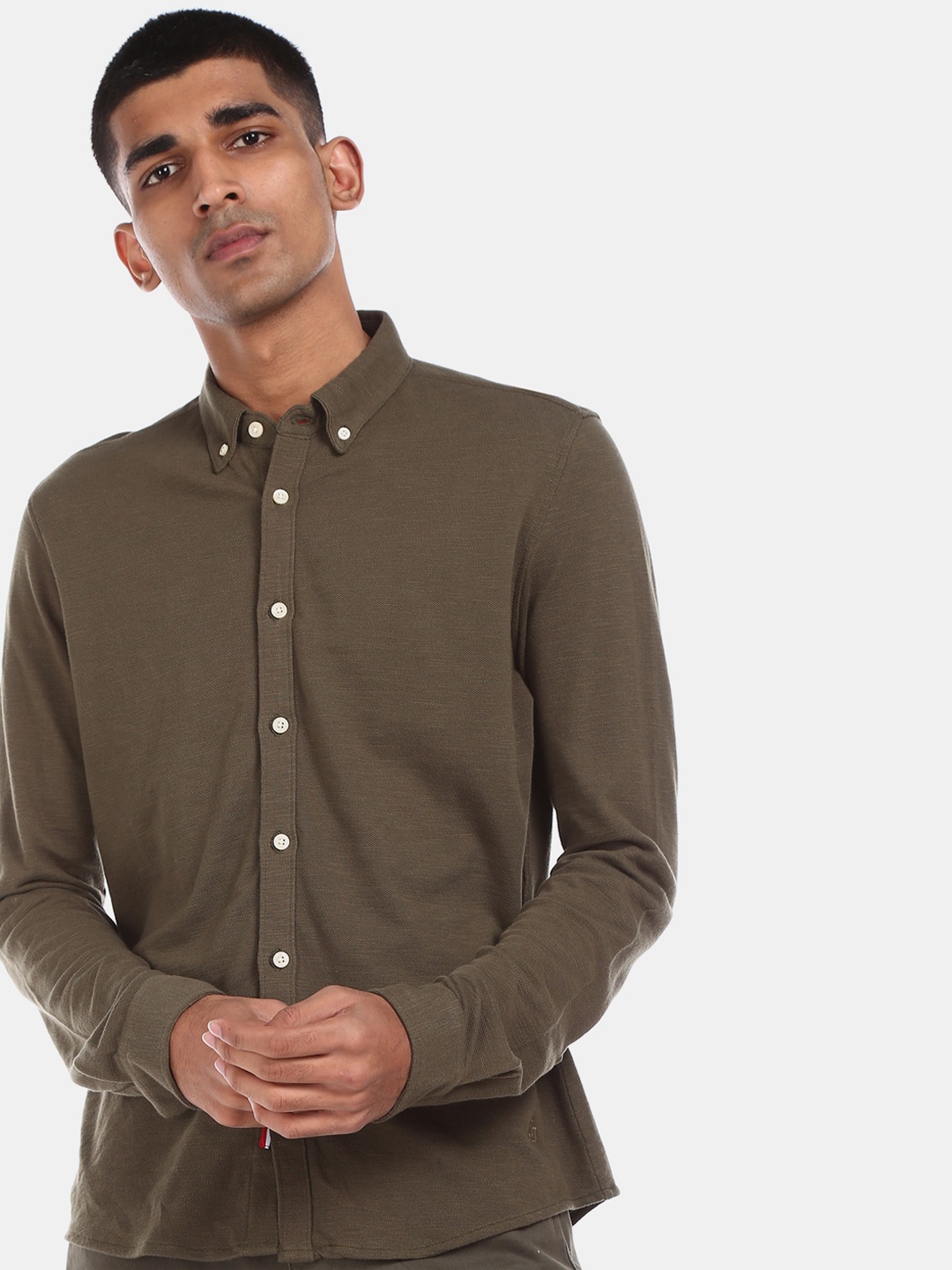 

Aeropostale Men Olive Green Regular Fit Solid Casual Shirt