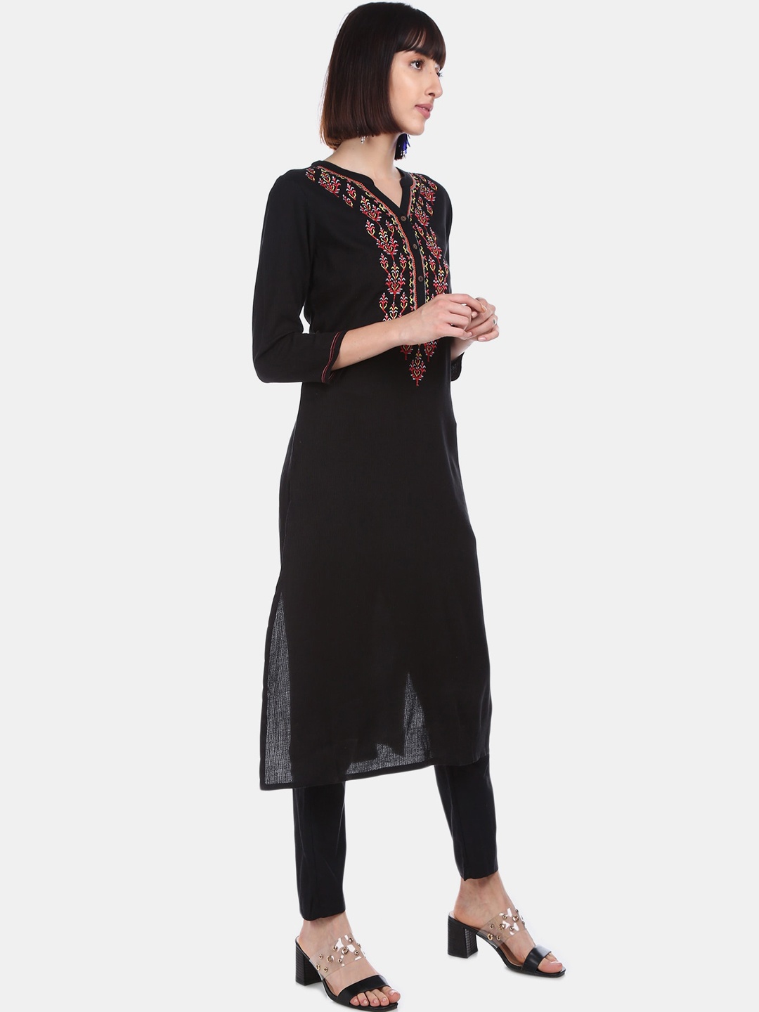 

Karigari Women Black Yoke Design Straight Kurta