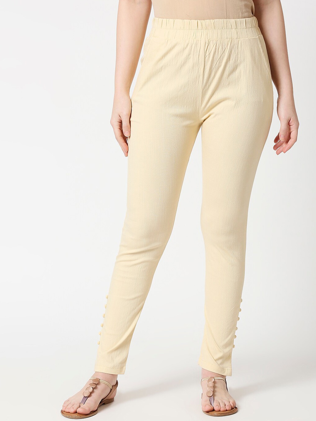 

ZRI Women Cream-Coloured Regular Fit Solid Regular Trousers