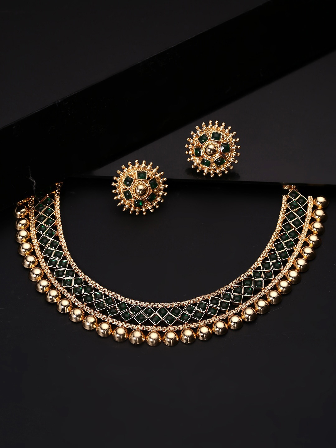 

Yellow Chimes Gold-Plated & Green Stone Ethnic Handcrafted Jewellery Set