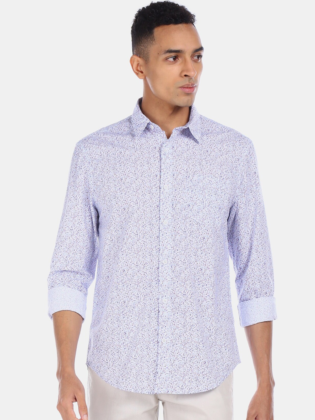 

Ruggers Men White & Blue Regular Fit Printed Casual Shirt