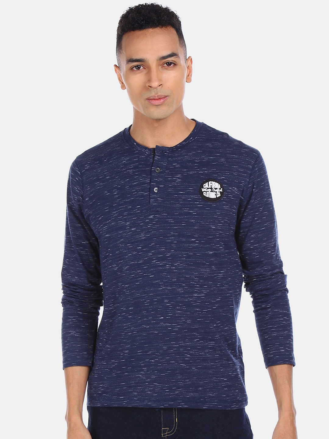 

Cherokee Men Navy Blue Solid Henley Neck T-shirt