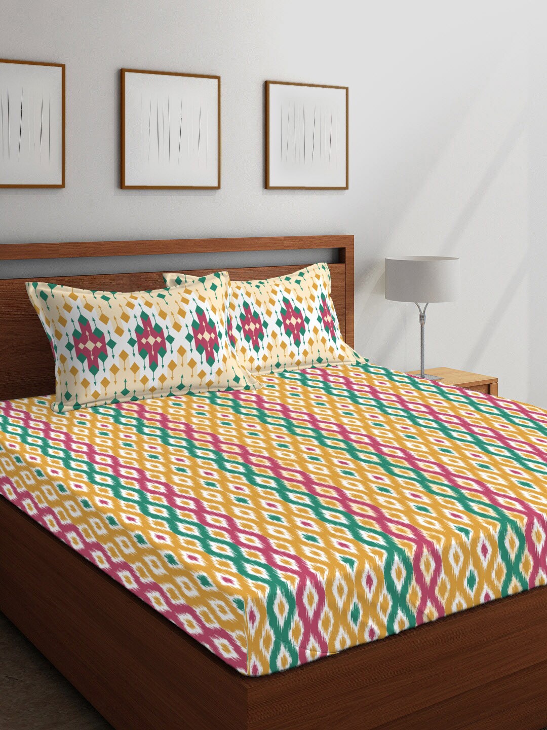 

Layers Yellow & Pink Abstract Print 144 TC Double Bedsheet With Pillow Covers