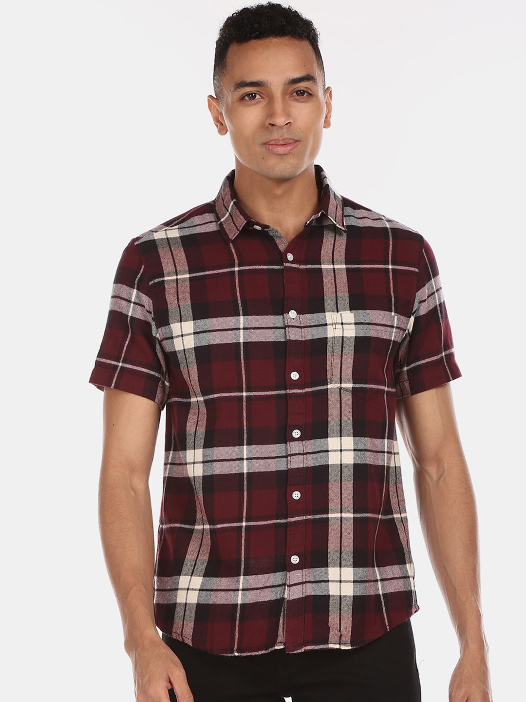 

Ruggers Men Maroon Regular Fit Checked Casual Shirt