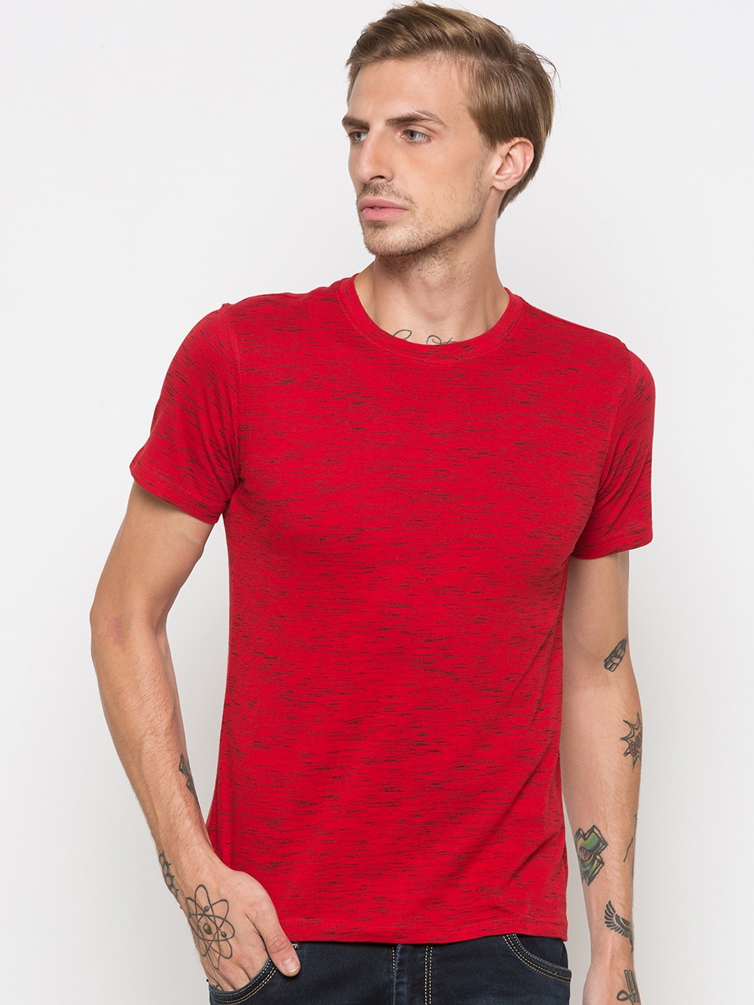 

Globus Men Red Printed Round Neck T-shirt