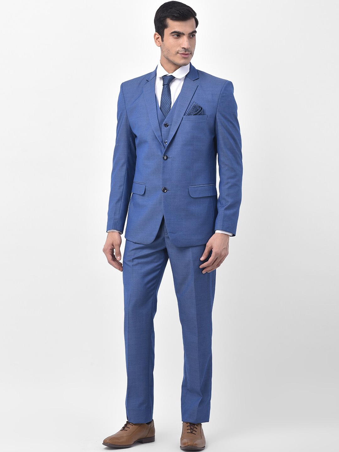 

LUXURAZI Men Blue Solid Tailored Fit Single-Breasted Formal Suit