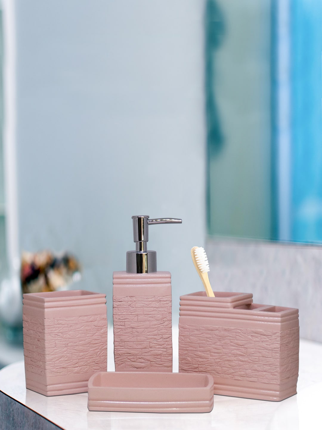 

Shresmo Set Of 4 Pink Textured Polyresin Bath Accessories