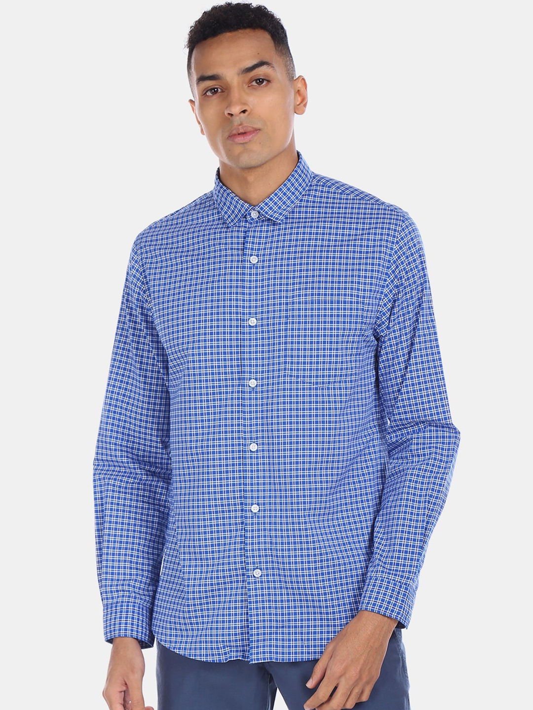 

Ruggers Men Blue Regular Fit Checked Casual Shirt