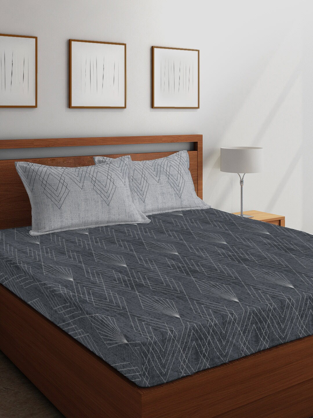 

Layers Grey & White Printed 104 TC Cotton 1 Queen Bedsheet with 2 Pillow Covers
