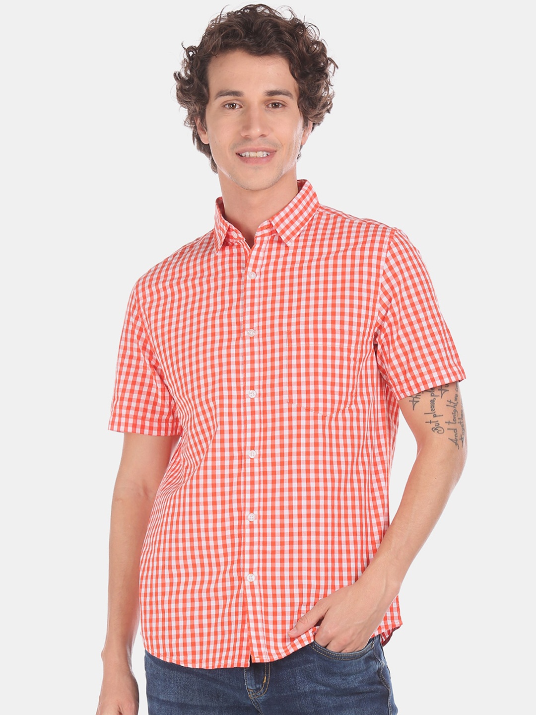 

Ruggers Men Red Regular Fit Checked Casual Shirt