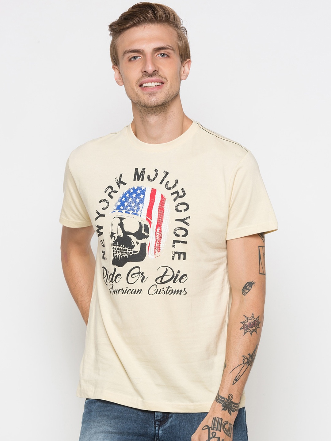 

Globus Men Beige Printed Round Neck T-shirt