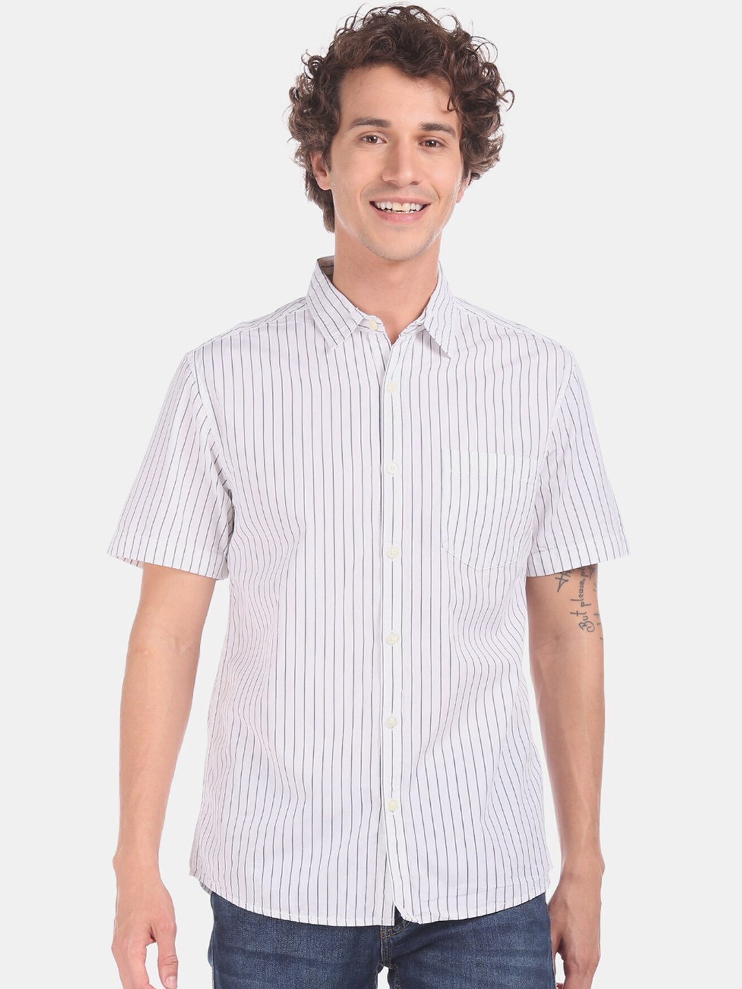 

Ruggers Men White Regular Fit Striped Cotton Casual Shirt