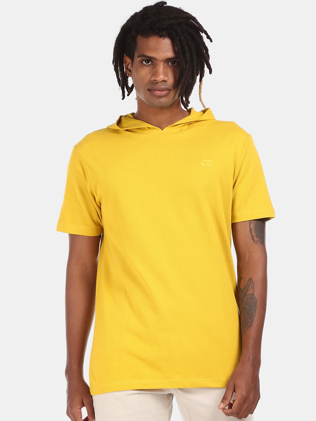 

Colt Men Mustard Solid Round Neck T-shirt