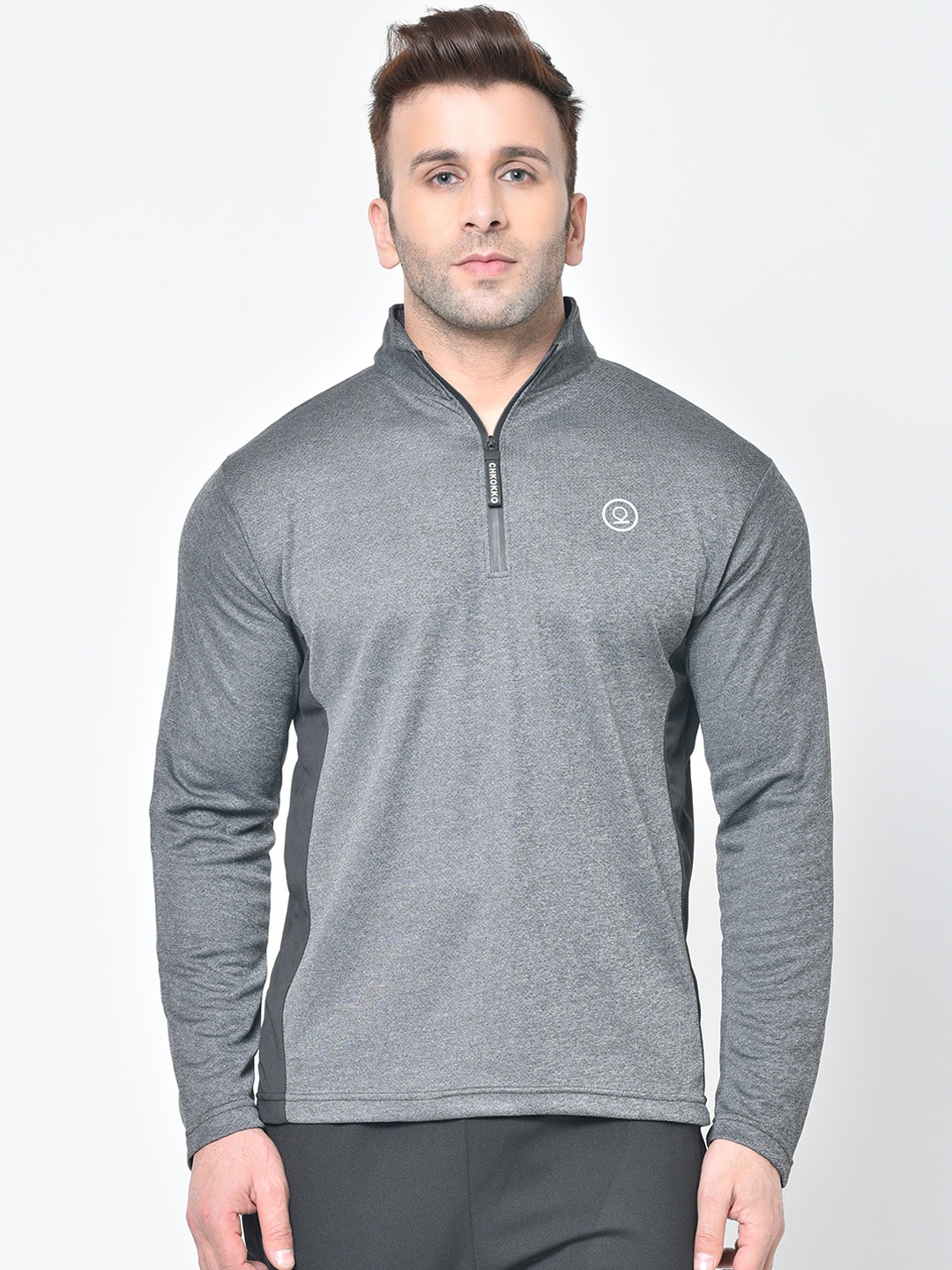 

CHKOKKO Men Grey Self Design Mandarin Collar Gym T -Shirt