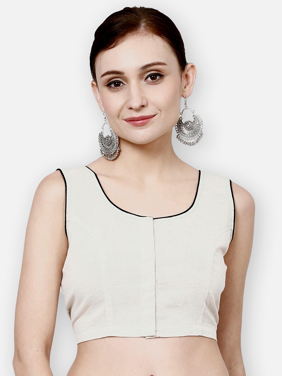 

Molcha Women Off White Solid Non-Padded Readymade Saree Blouse