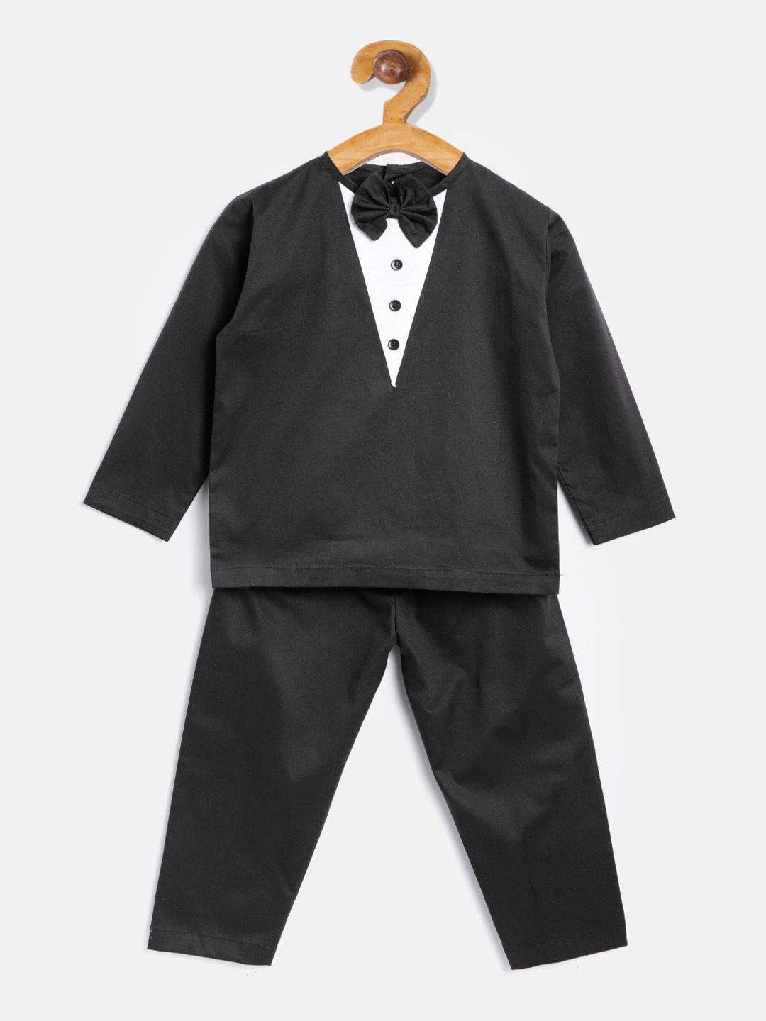 

Kids Clan Black Solid Tuxedo Night Suits