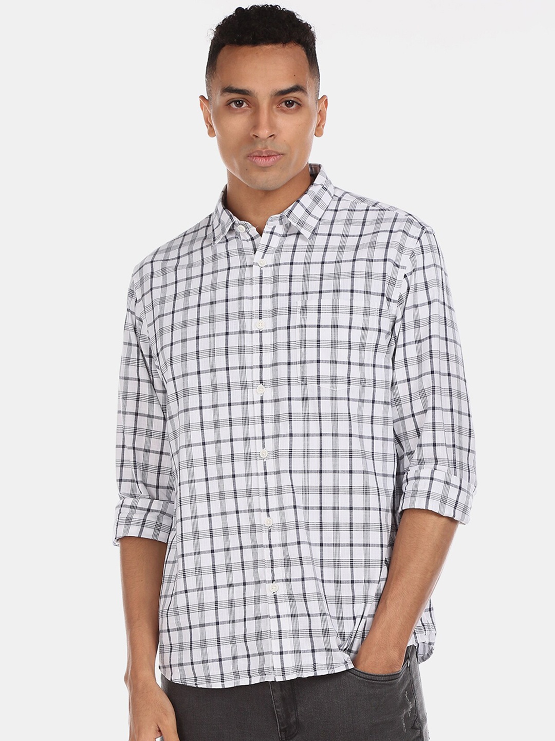

Ruggers Men White Regular Fit Checked Cotton Casual Shirt
