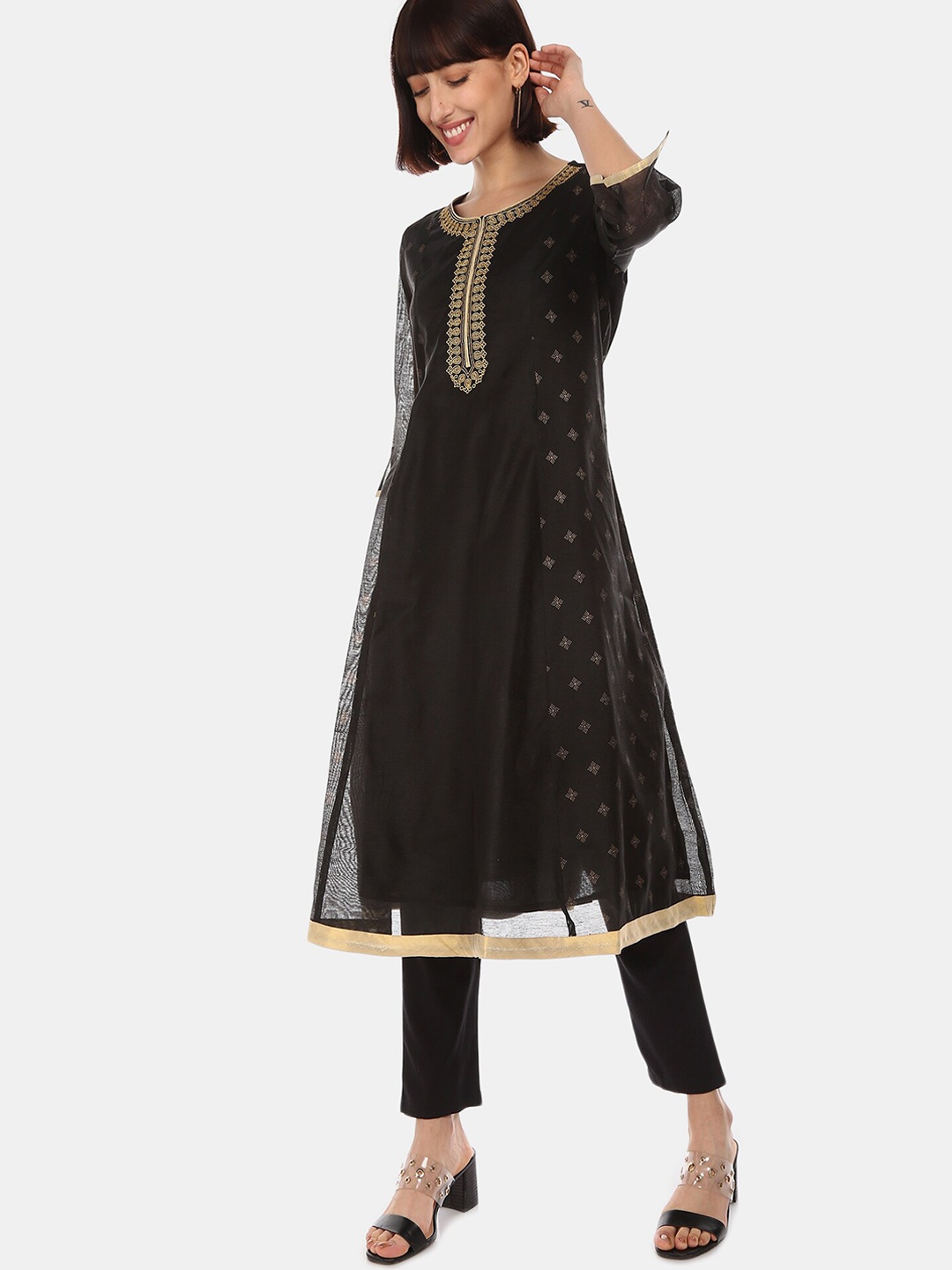 

Anahi Women Black & Beige Printed A-Line Kurta