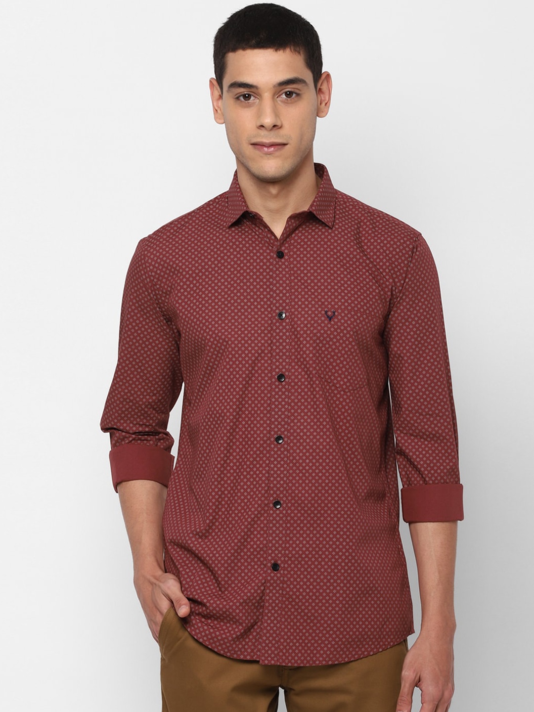 

Allen Solly Men Maroon Slim Fit Printed Casual Shirt