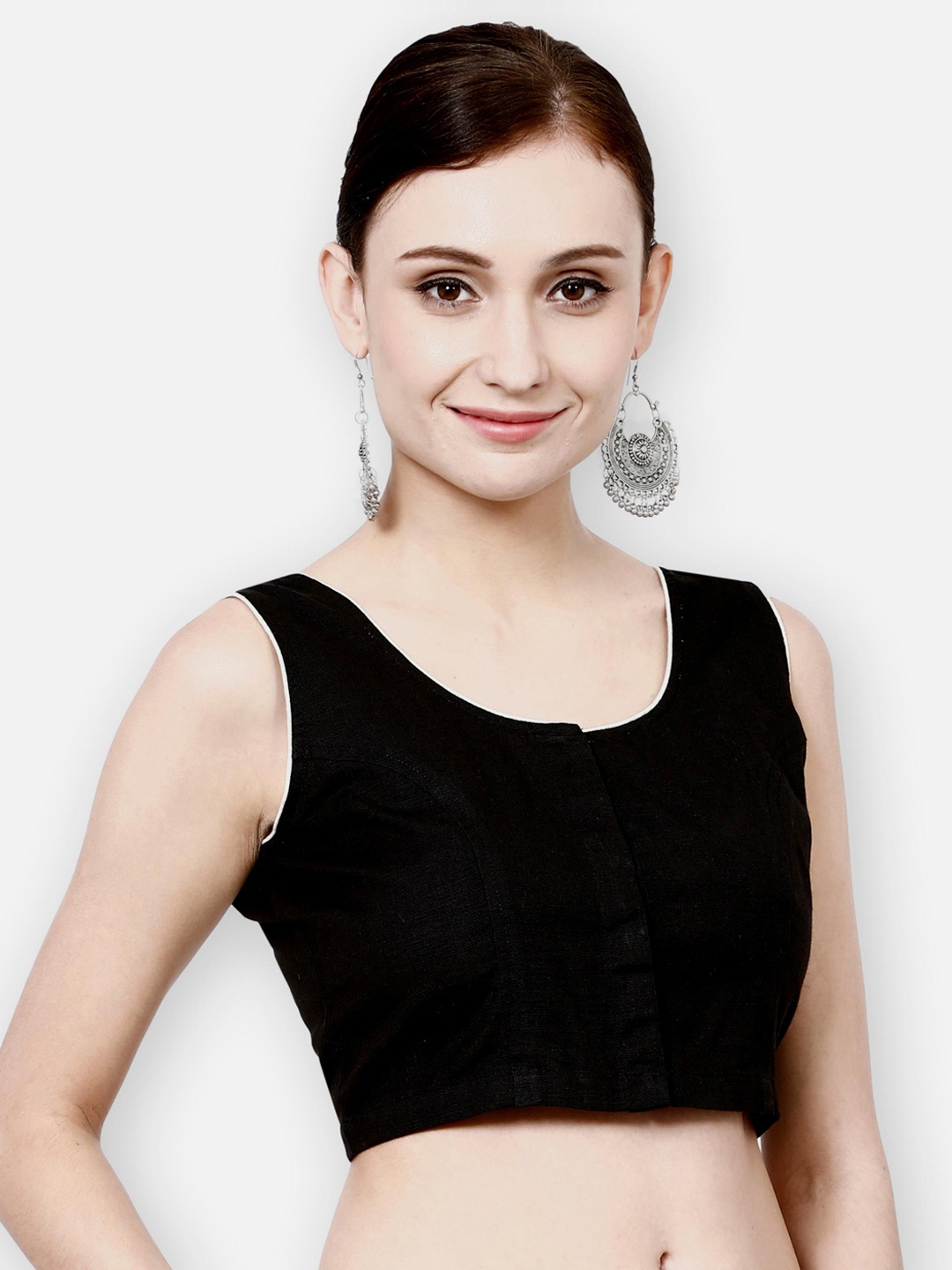 

Molcha Women Black Solid Non-Padded Readymade Saree Blouse