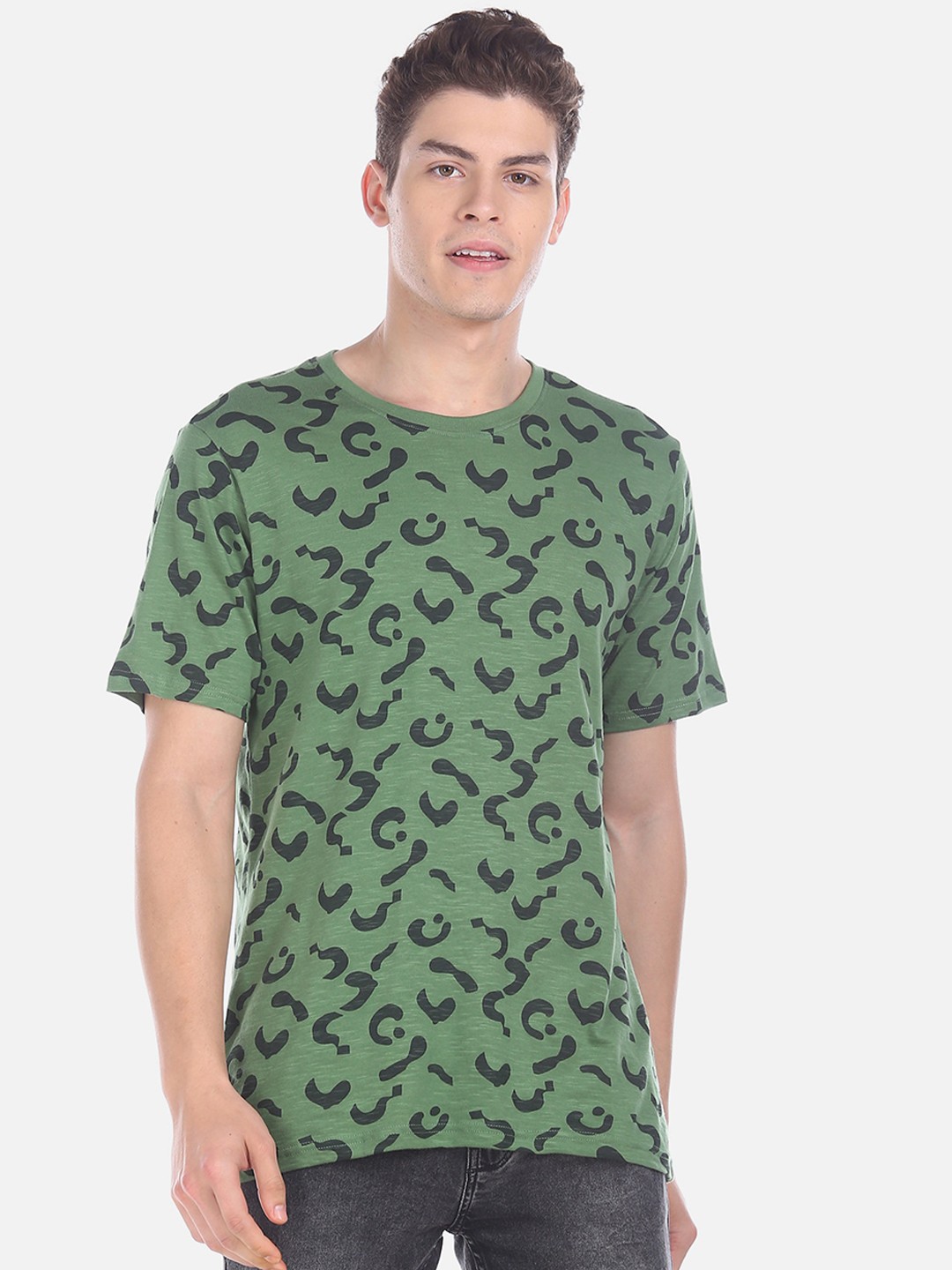 

Cherokee Men Olive Green Printed Round Neck Pure Cotton T-shirt