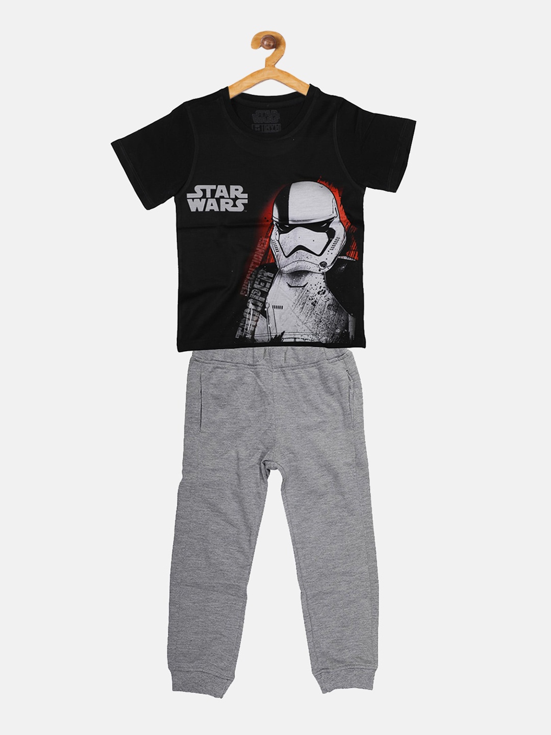 

YK Star Wars Boys Black Storm Trooper Print Clothing Set