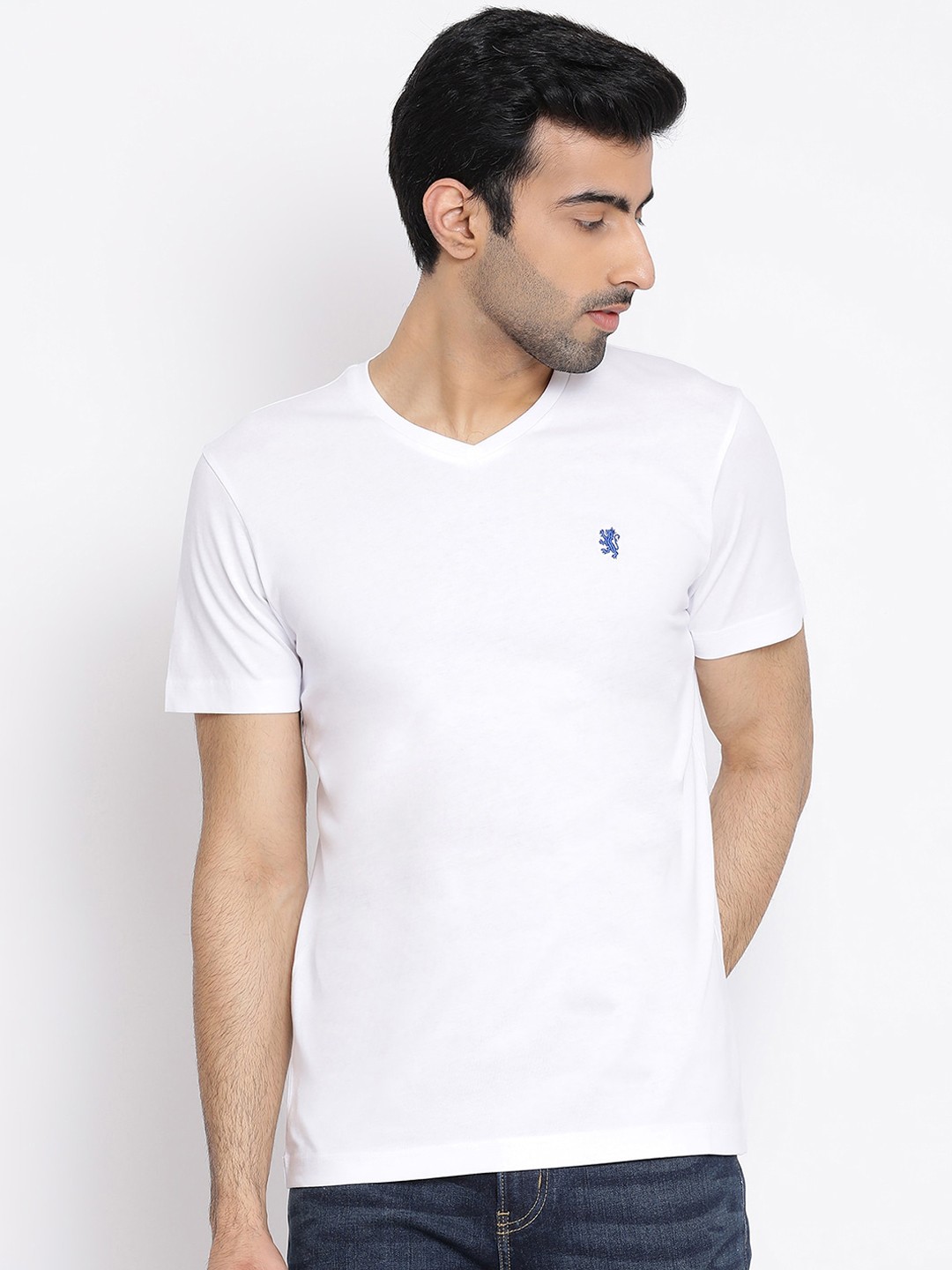 

Red Tape Men White Solid V-Neck Pure Cotton T-shirt