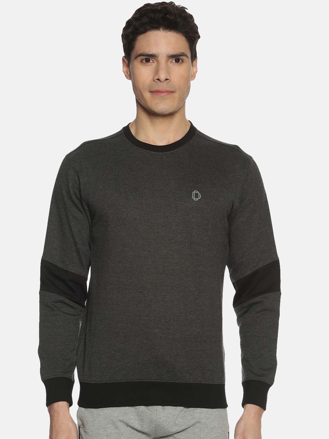 

Dollar Men Charcoal Solid Sweatshirt
