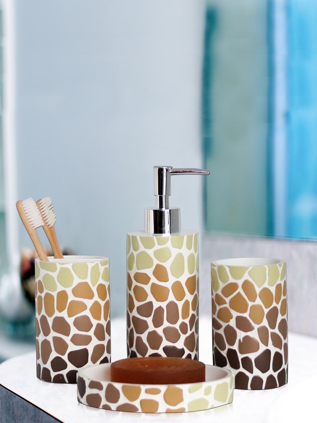 

Shresmo Brown & White Abstract Textured Polyresin Bath Accessories Set