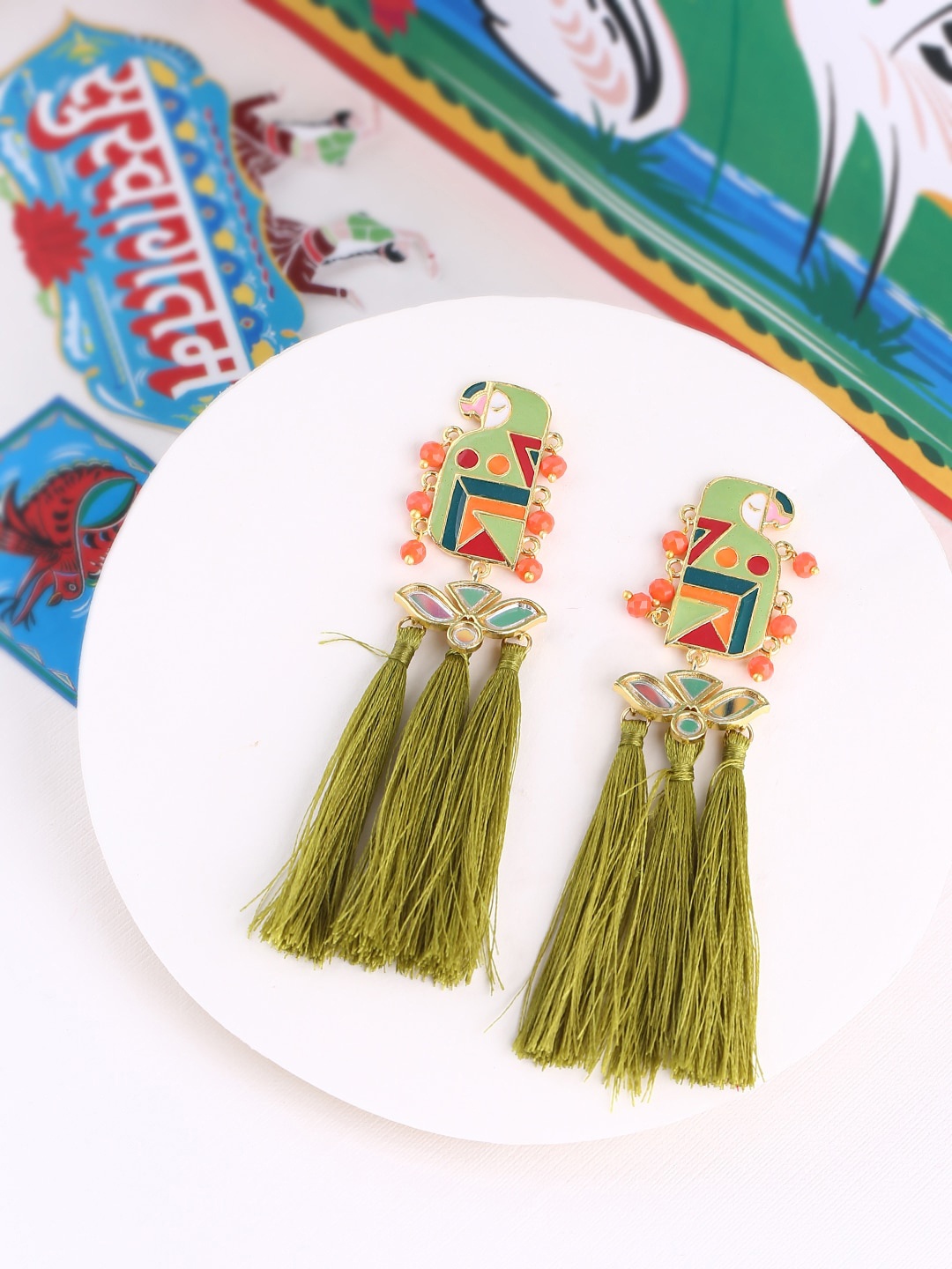 

Voylla Gold-Toned & Green Contemporary Drop Earrings