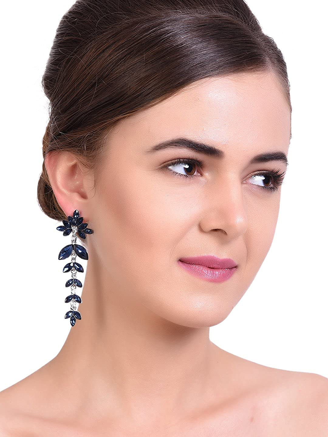 

Mali Fionna Navy Blue Leaf Shaped Drop Earrings