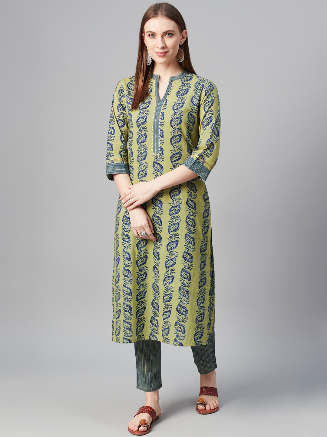 ZIYAA Women Green Screen Print Straight Kurta
