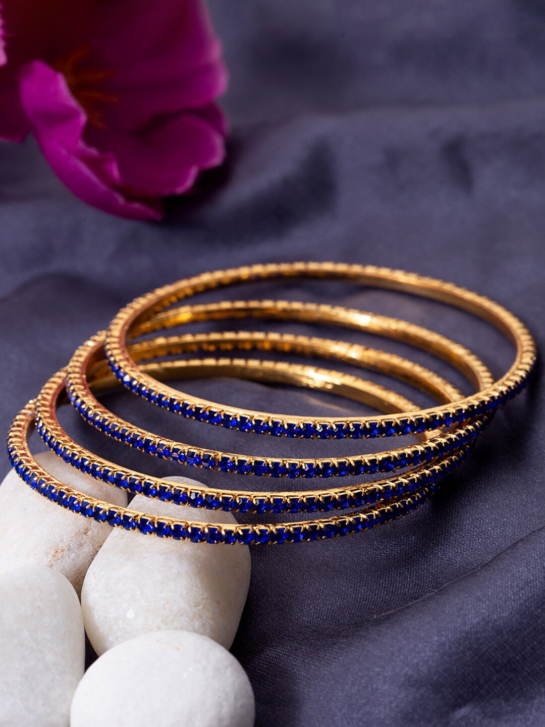 

Voylla 4 Pcs Gold-Plated AD-Studded Bangle