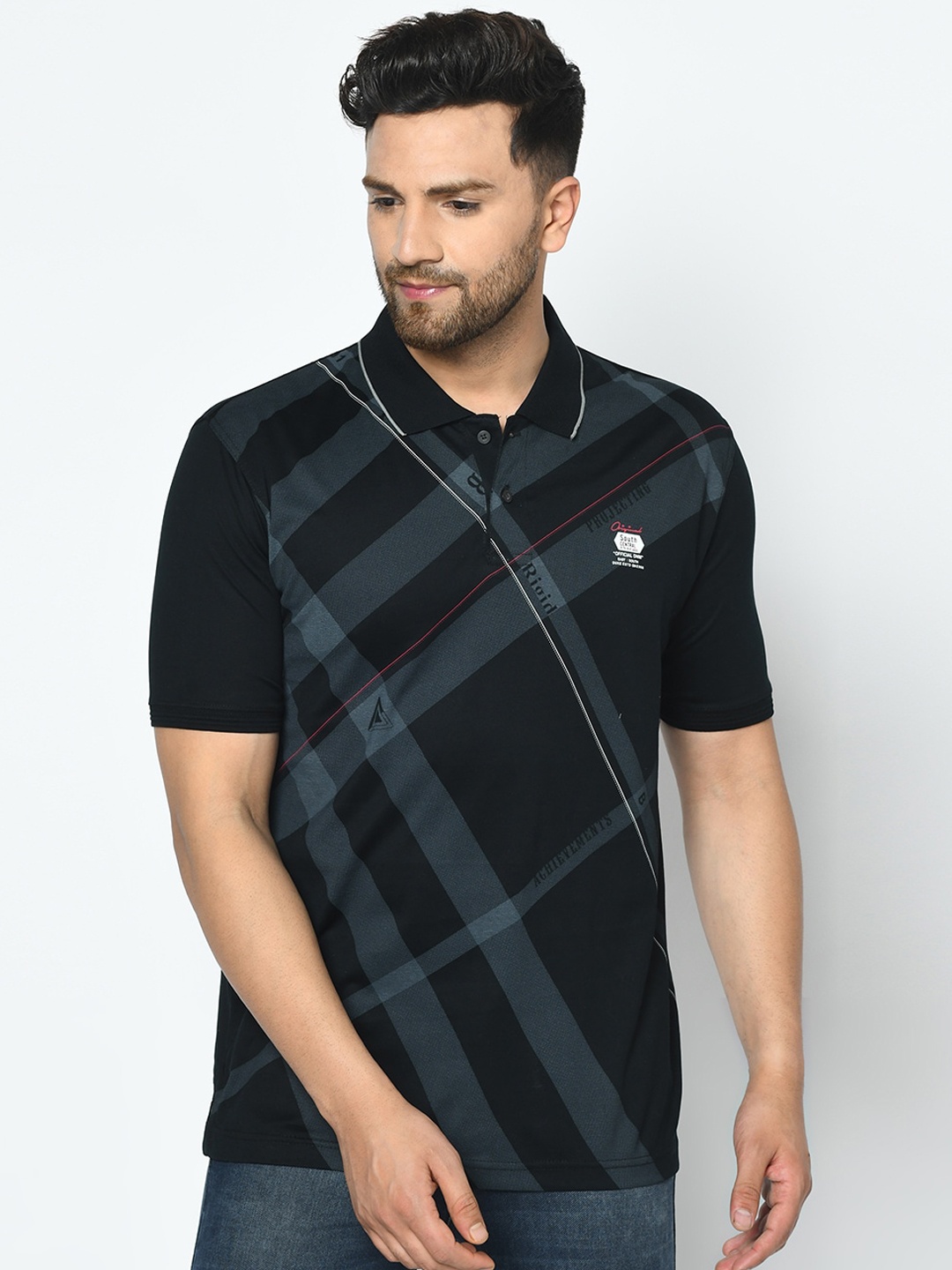 

Duke Men Black Solid Polo Collar T-shirt
