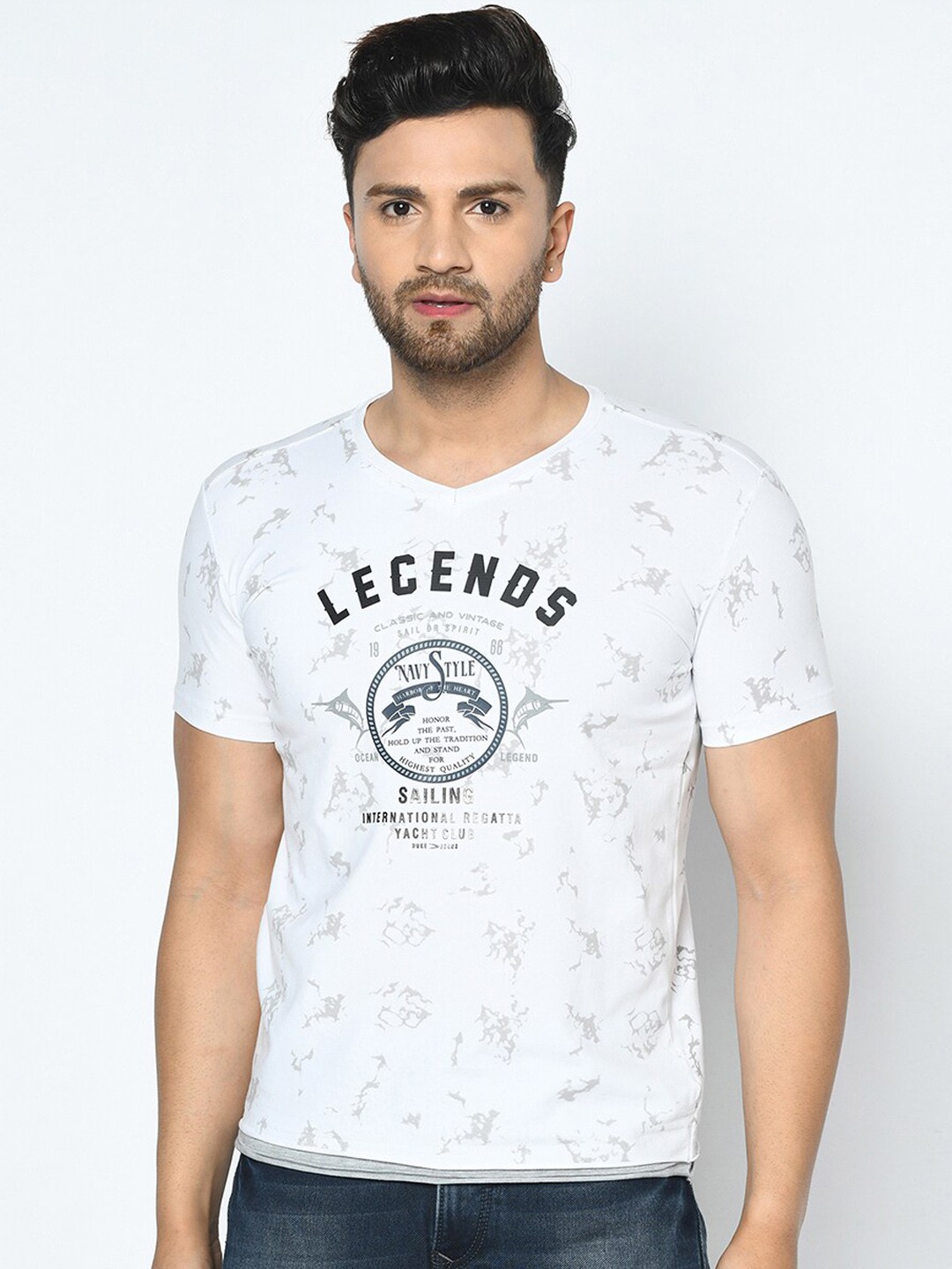 

Duke Men White Printed Round Neck T-shirt