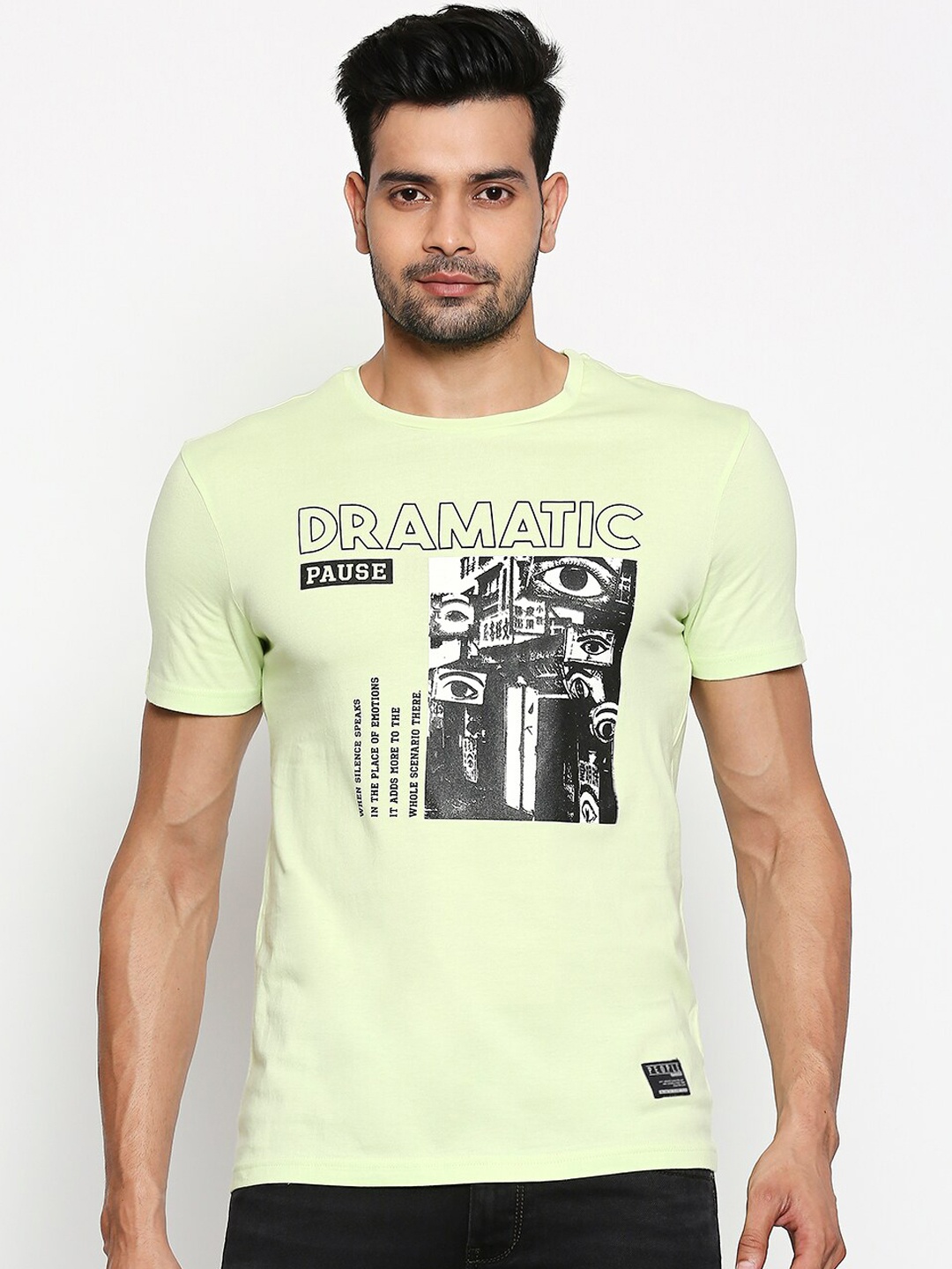 

People Men Green Printed Round Neck Pure Cotton T-shirt