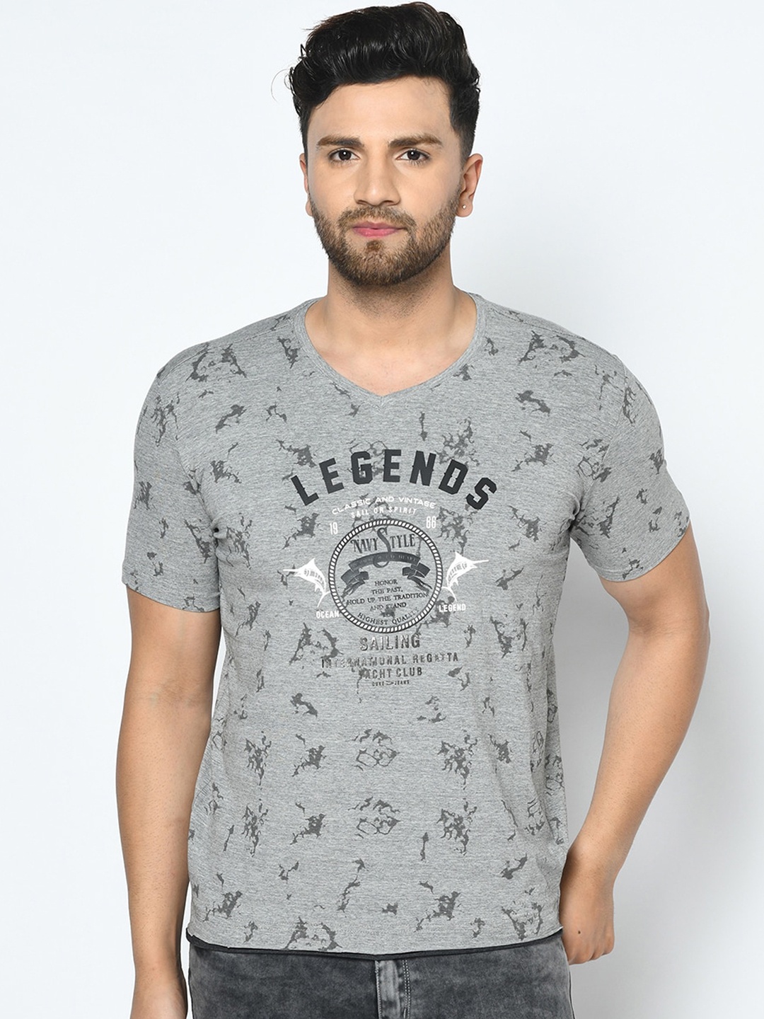 

Duke Men Grey Printed V-Neck T-shirt