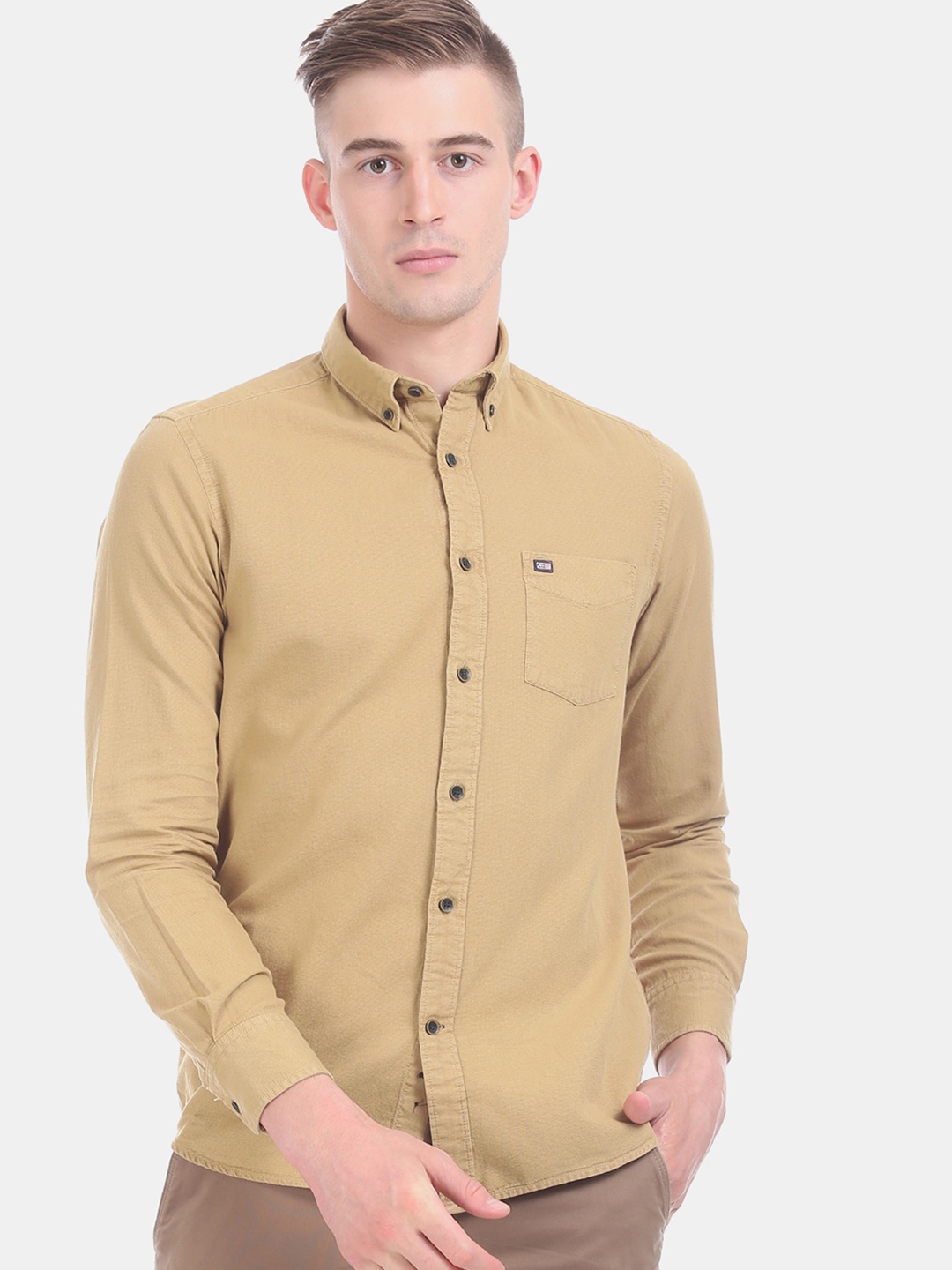 

Arrow Sport Men Beige Slim Fit Solid Casual Shirt