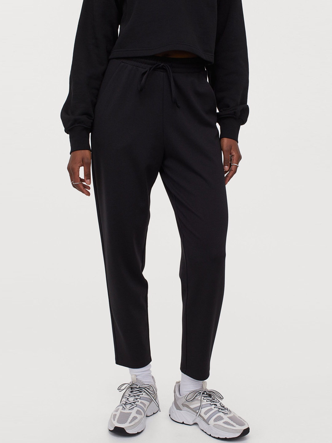 

H&M Women Black Solid Jersey Trousers