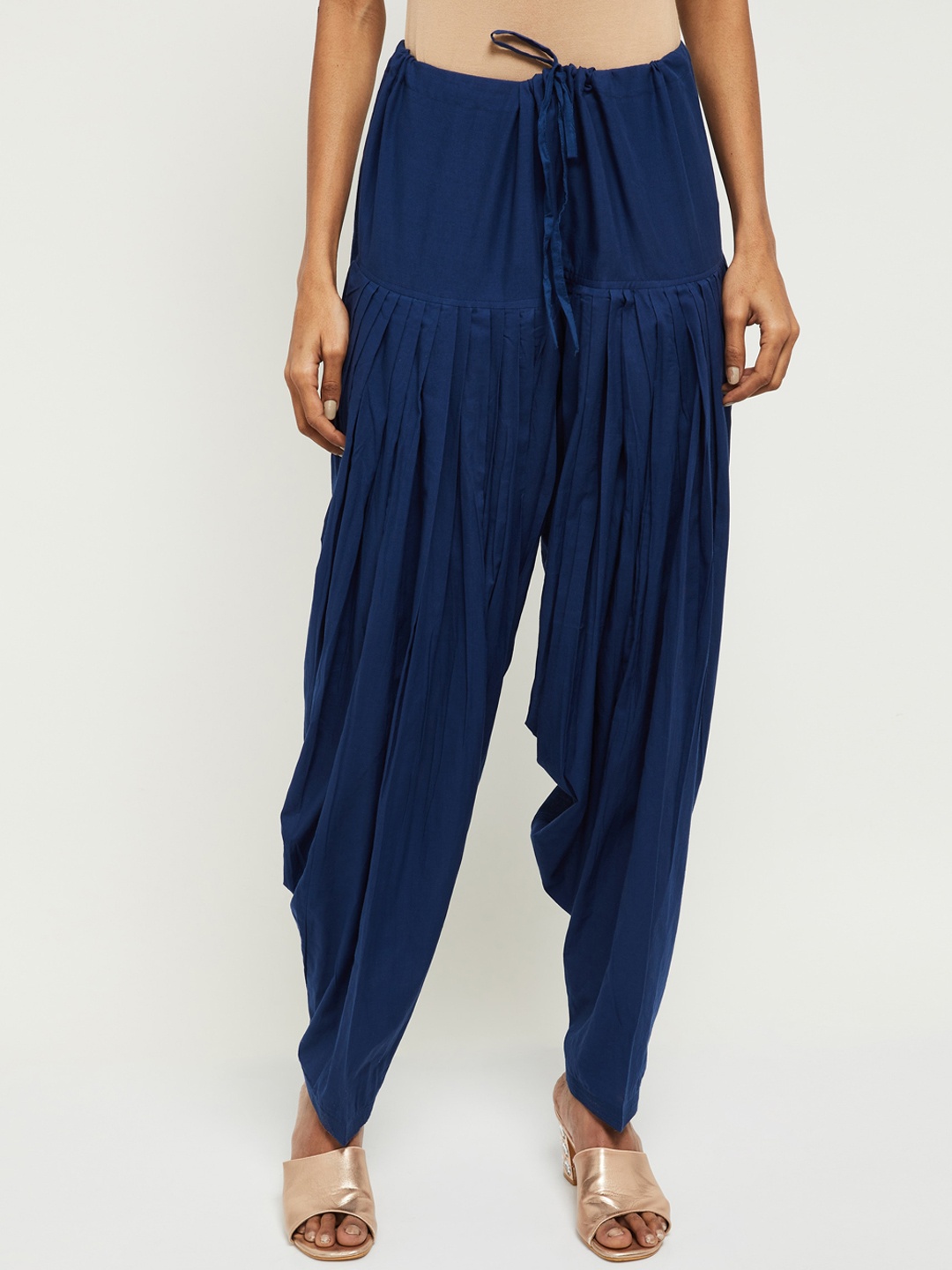 

max Women Blue Solid Patiala Pant